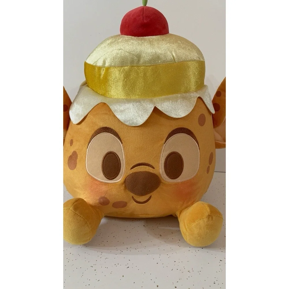 Disney Munchlings Stitch‎ Pineapple Upside-Down Cake Scented Plush